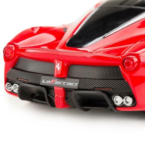 Ferrari LaFerrari 1:7 ラジコン 新品 Ferrari LaFerrari Detailed Design Radio Controlled Car 1:24