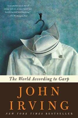 The World According to Garp (Ballantine Reader's Circle) - Paperback - GOOD