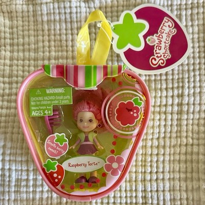 New 2008 Strawberry Shortcake Raspberry Torte Tart Doll Toy Purse Scented Sealed