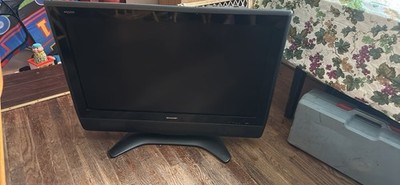 Sharp AQUOS LC-37D40U 42'' LCD TV 1080p FHD Black Coax Component Composite
