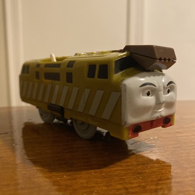 Thomas & Friends 2012 TrackMaster Diesel 10 Motorized Engine (Read)