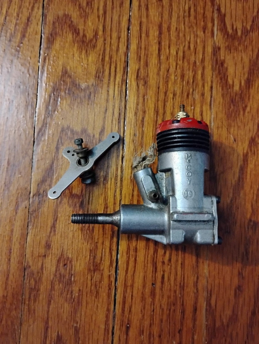 Paura A Fiumicino, A Fuoco Il Motore Di Un Aereo - Foto 10