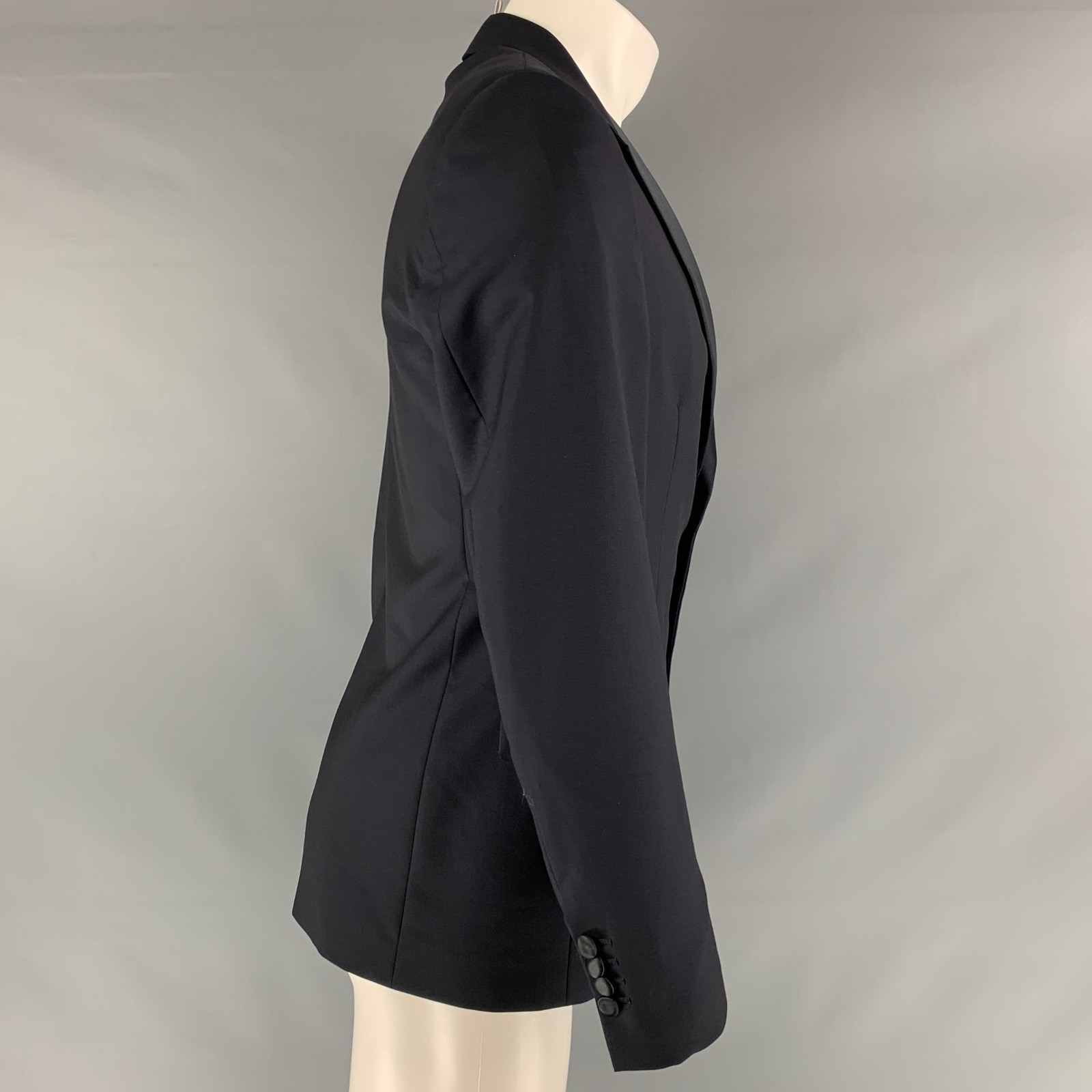 PRADA Size 38 Regular Navy Solid Wool Mohair Notc… - image 2