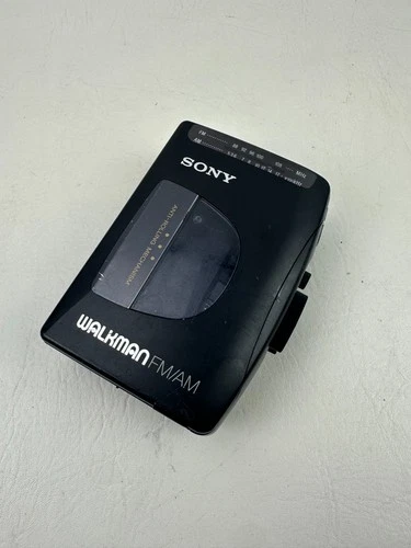 Sony Walkman WM-FX10 Portable Cassette Tape Player & FM/AM Radio Tested Working