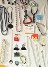 Large Lot 5.5 Lbs Costume Jewelry Earrings Necklaces Bracelets Pins + More! — photo 4