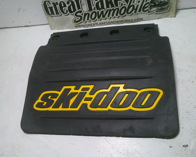 SkiDoo MXZ ZX 500 600 700 800 Renegade Summit Snowmobile Blk/Yellow Snow Flap