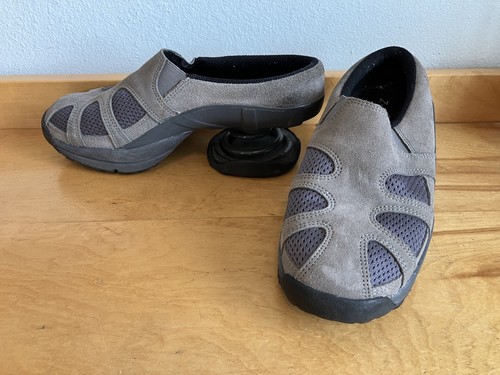 Z-CoiL Gray Suede Mesh Slip-On Spring Heel Comfort Walking Shoes Women's Size 9