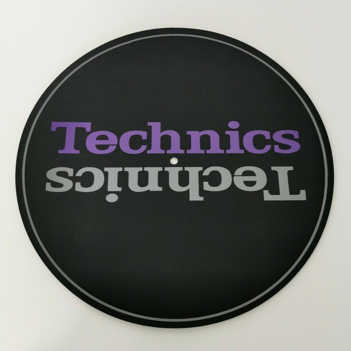 Technics 純正スリップマット2枚組+ステッカー Technics 純正スリップマット2枚組+ステッカー Technics