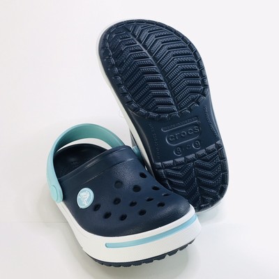 size c8 crocs