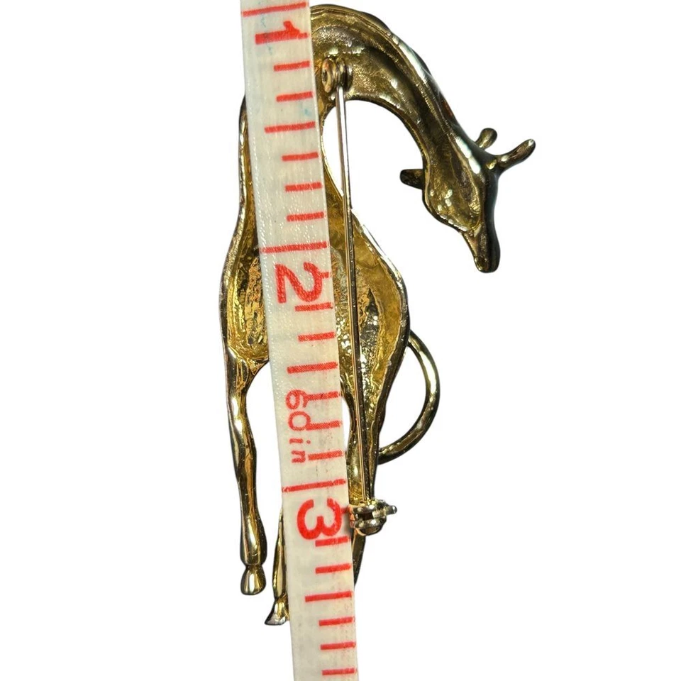 Vintage Giraffe Brooch Gold Tone Amber Glass Spots Safari Animal Statement Pin - Image 4 of 4