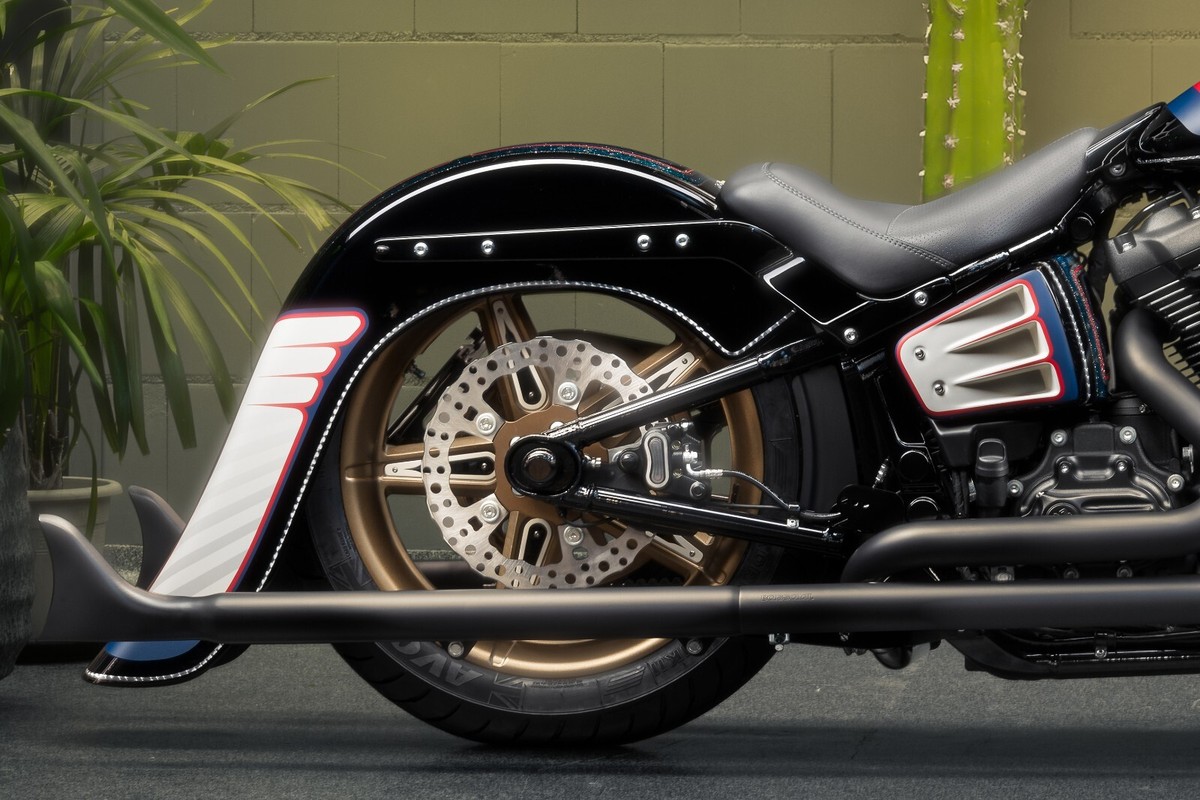 HARLEY-DAVIDSON 7.5