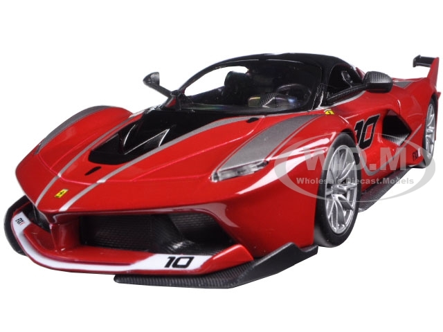 КРАСНАЯ МОДЕЛЬ АВТОМОБИЛЯ FERRARI RACING FXX-K #10 1/24 ОТ BBURAGO 26301