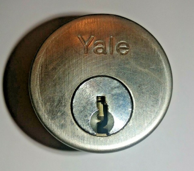 Yale Sale! 1 Mortise Cylinder Lock with Key. Locksmith Locks, Practice