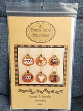 Penny Lane Primitives Wool Pattern #284 Sweet & Spooky Halloween Ornaments 