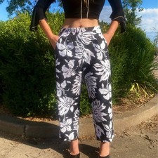 90s tropical print black vintage pants
