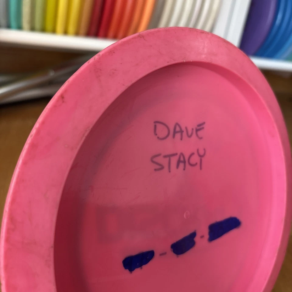 Discraft Avenger ESP Batwing Sello Disco Golf Distancia Driver PFN 175g Raro Usado Foto 4 de 4