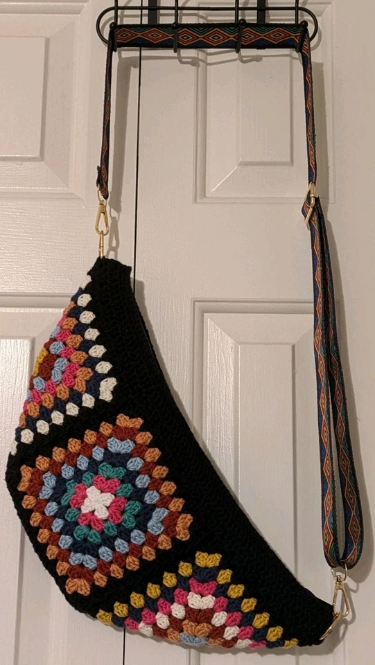 Riñonera/Hobo Bolso Cinturón Hecho a Mano Crochet Cuadrados, Nuevo Foto 2 de 4
