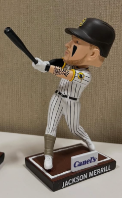 Jackson Merrill パドレス ボブルヘッド 🟫🟨 Jackson Merrill Bobblehead San Diego Padres SGA 3/31/25
