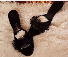 VINTAGE DANIEL GREEN VERY FEMININE FLOWER HIGH HEEL BEDROOM SLIPPERS MADE USA