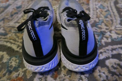 Nike Epic React Flyknit 2 Oreo Men display picture 1