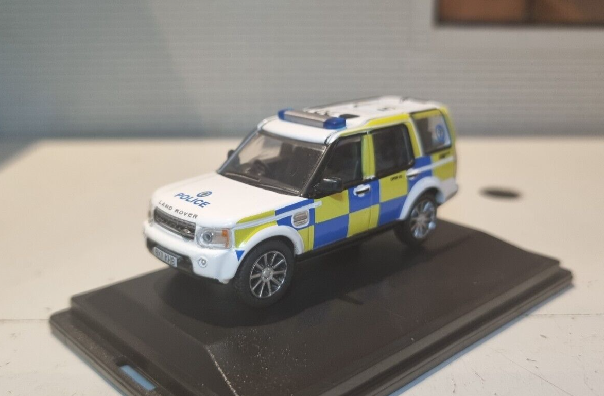 Land Rover Discovery 4 West Midlands Police Scale 1:76 OO/00 Gauge Model