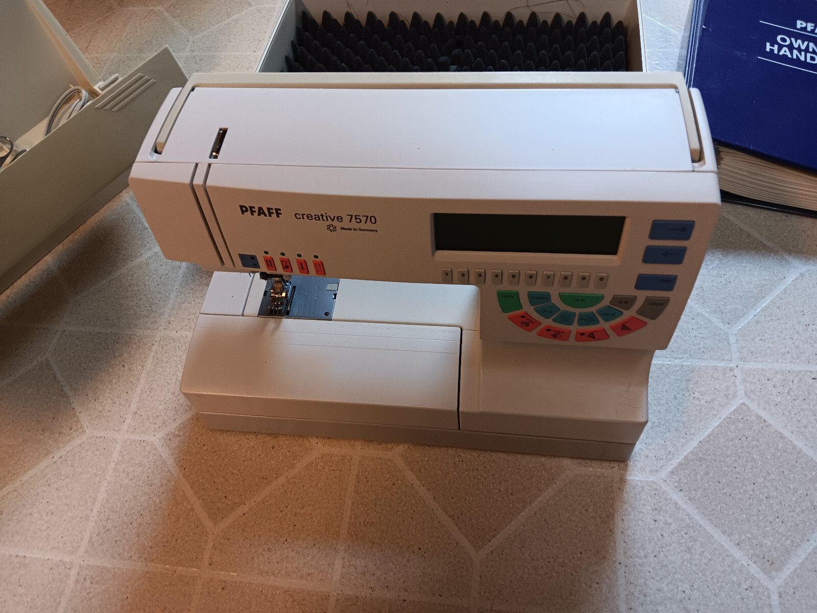 PFAFF Creative 7570 Sewing Machine System eBay