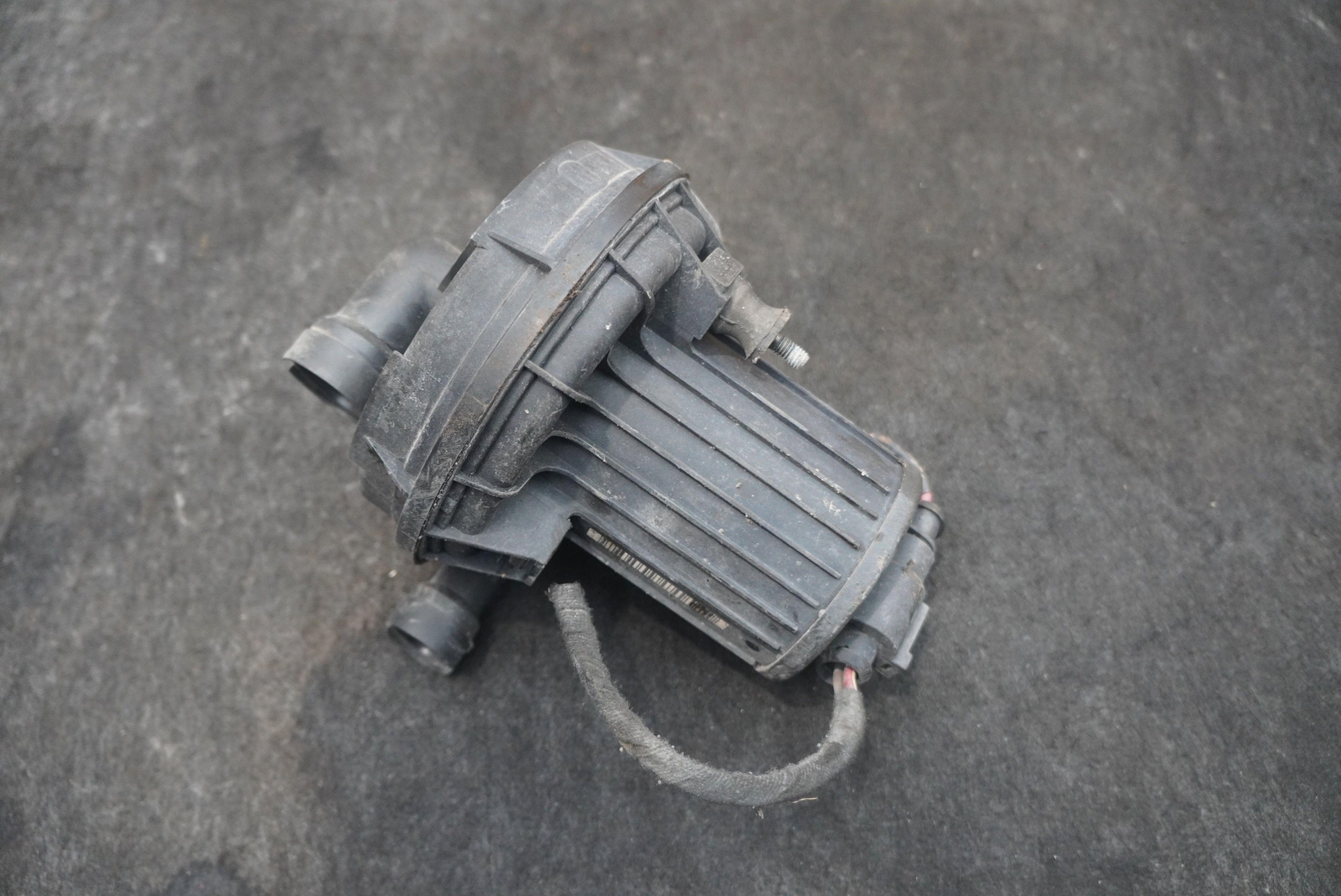 Secondary Air Smog Pump 3W0131083B 06A959253B OEM Bentley Continental GT 2005