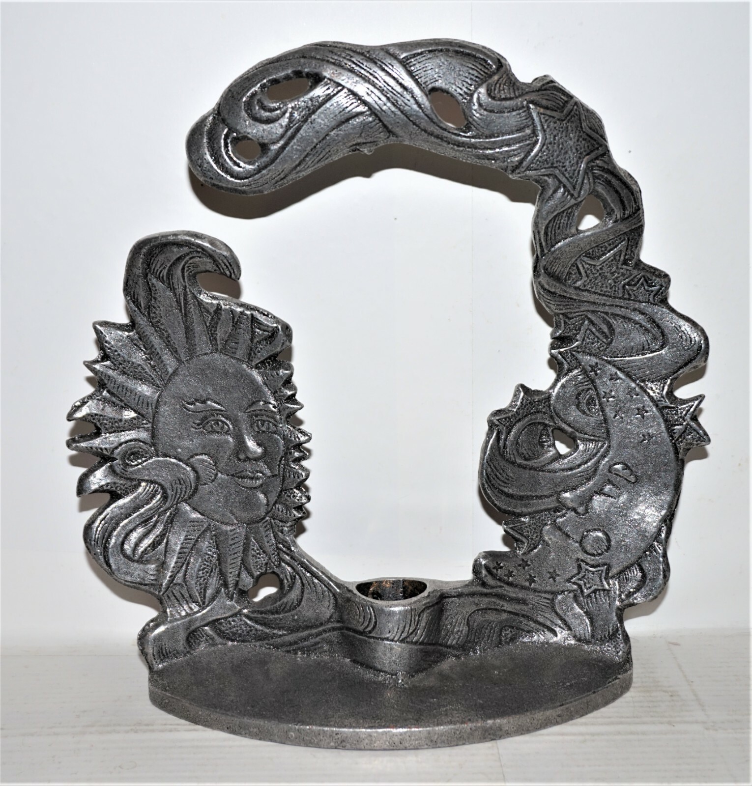 Spoontiques Celestial sun moon candle holder pewter