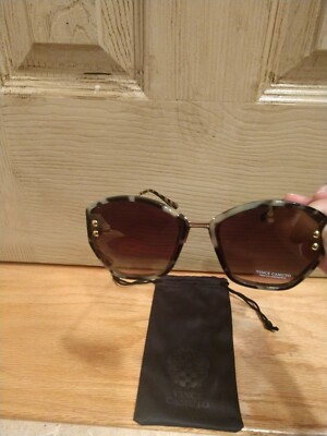 Vince Camuto Women display picture 2