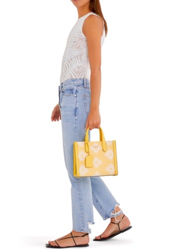 Kate Spade Flower Manhattan Medium Tote Yellow 2 tone ITALIAN Jacquard🍋 NWT - Picture 17 of 21