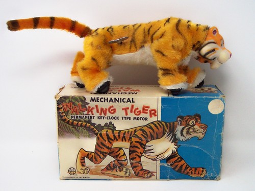 Vintage MARX Toys MECHANICAL WALKING TIGER with Original Box Made in USA