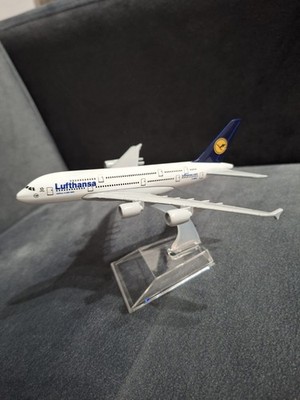 1/400 A380 Metallflugzeugmodell für Lufthansa für Airbus A380 mit Ständer 