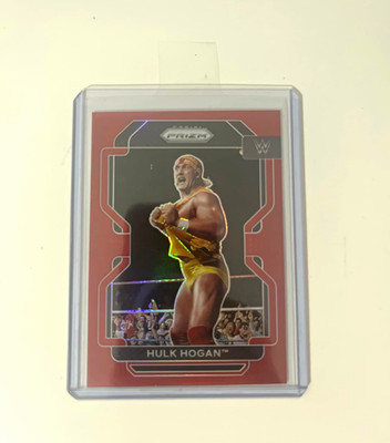 2022 Panini Prizm WWE Hulk Hogan #195 Prizm /299