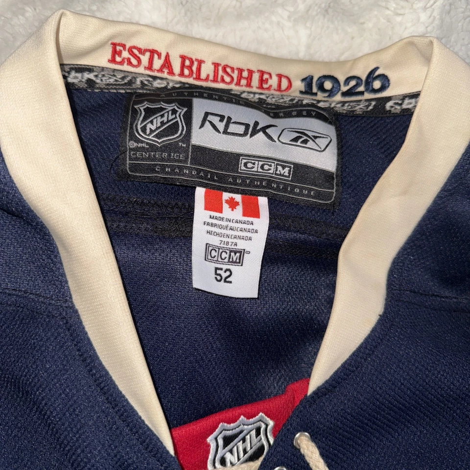 Camiseta 85 Aniversario New York Rangers Henrik Lundqvist Talla 52 Con Correa de Lucha Foto 3 de 4