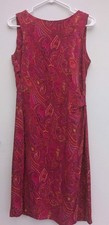 David Warren New York Silk Sz 8 Dress, Fuchsia Raspberry Paisley, Side Detail