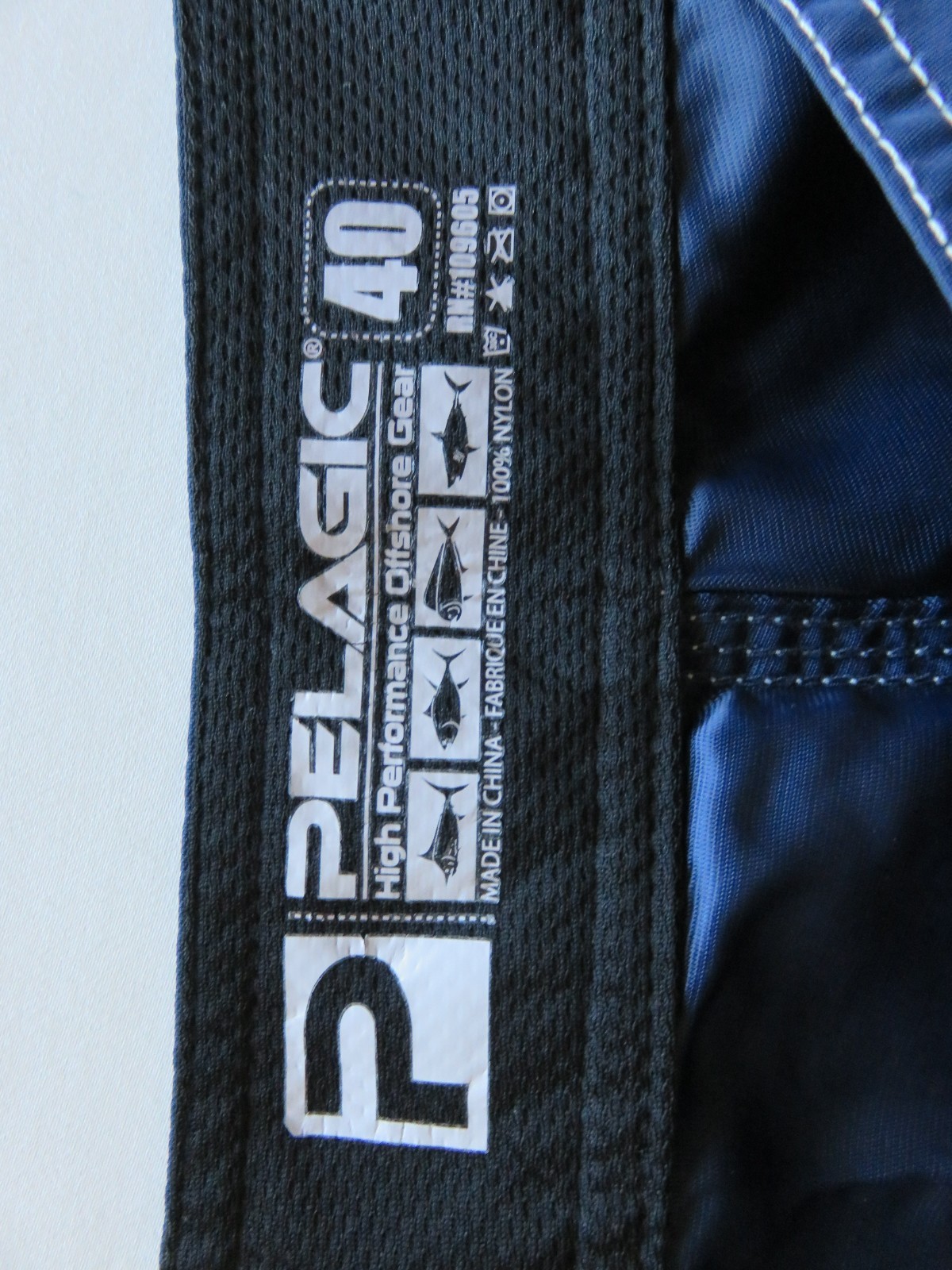 NWOT Pelagic Blackfin Board Shorts Men's 40 Trunks Beach Fishing Boat Swim Nylon