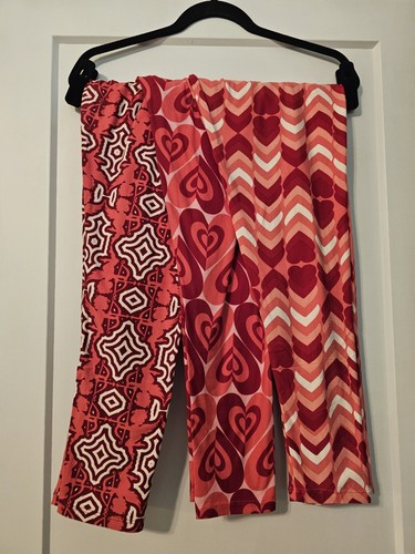 LuLaRoe | Pants & Jumpsuits | Lularoe Valentines Day Leggings Nwt Tc Hearts Fits 22224 Fits Plus Holiday