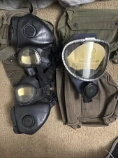 Vintage US Army Gas Mask  Lot Of 3 With Canvas Bags
