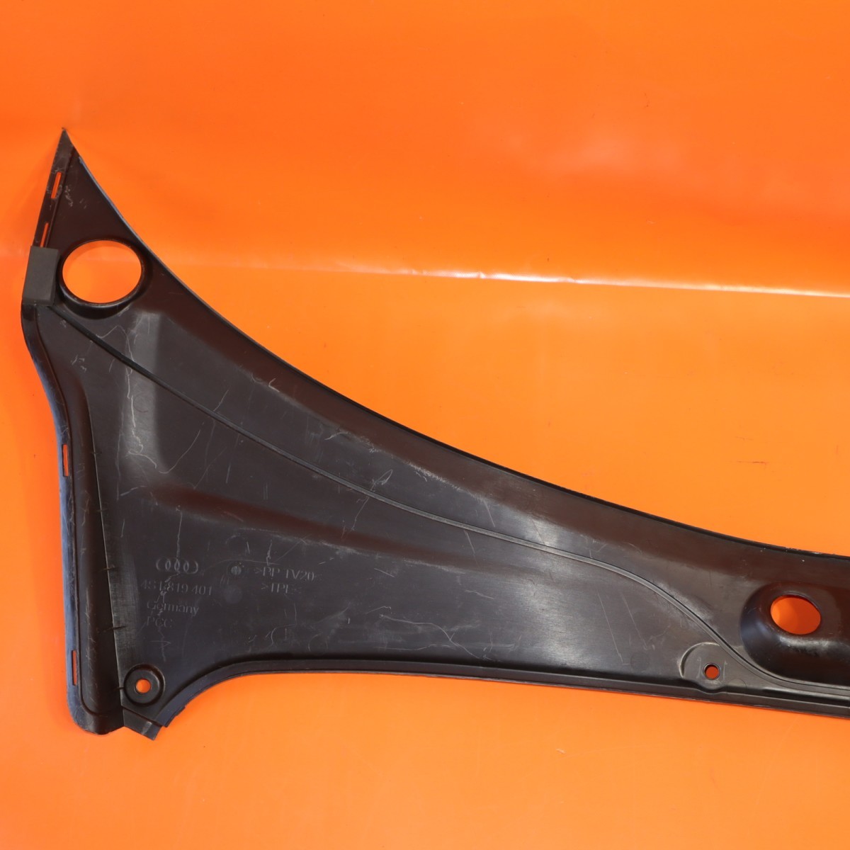 Audi R8 2017-2021 Cover panel P/N 4S1819401