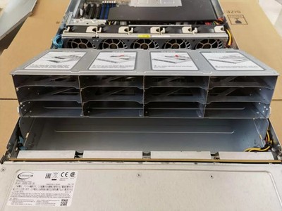 SuperServer SSG-6029P-E1CR24H 24x3.5'' Server With 2X 1000W PSU/ LSI 3108 2G RAID
