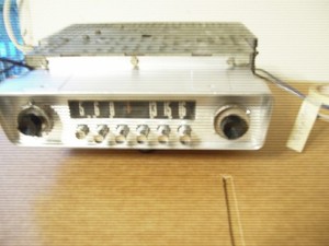 52 53 1952 1953 Ford hifidelity radio good working NICE