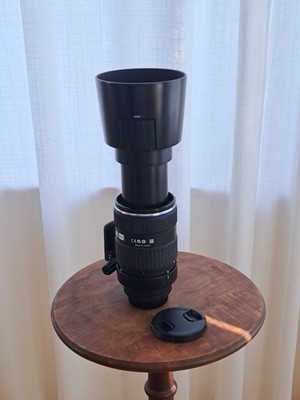 Olympus Zuiko Digital ED 50-200mm f/2.8-3.5 SWD Four Thirds Lens w/ Hood& Collar