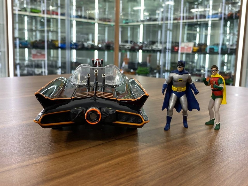 Batman Classic TV Series Batmobile 1966 Black [1/18 Diecast] | eBay