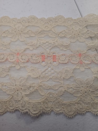Vintage Lingerie Stretch Lace Trim 4.5” Wide Ivory & Pink 5 Yards Cottagecore - Picture 4 of 4