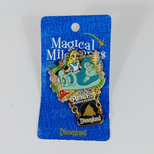 Disney Magical Milestones 1958 - Alice im Wunderland Pin Dangle