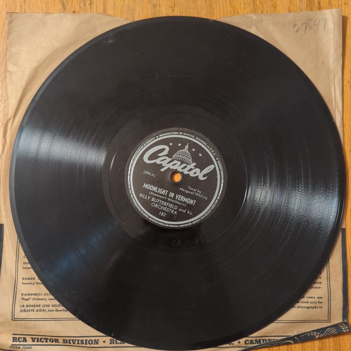 BILLY BUTTERFIELD Moonlight Vermont/There Goes That Song CAPITOL 182 78 10