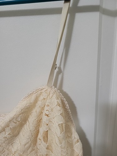 Free Press Ivory Lace Bodysuit Size L - Picture 6 of 7