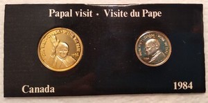 1984 Papal Visit To Canada Two Coins Tokens Souvenir - Different Sizes- Pope #4