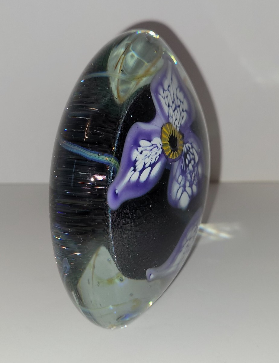 Large Signed Robert Eickholt Art Glass Floral Dichroic