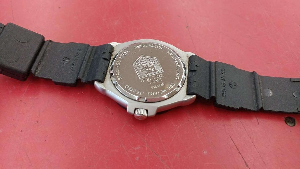 ⭐︎⭐︎タグホイヤー　フォーミュラ1 WA1215⭐︎⭐︎ TAG Heuer Formula 1 Men's Black Watch - WA1215 for sale